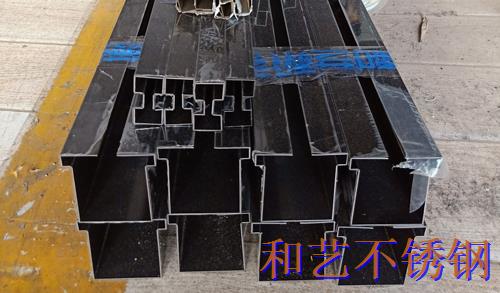 湖南常德德安府門(mén)包邊、線(xiàn)條、裝飾、護(hù)欄項(xiàng)目 湖南常德德安府門(mén)包邊、線(xiàn)條、裝飾、護(hù)欄項(xiàng)目