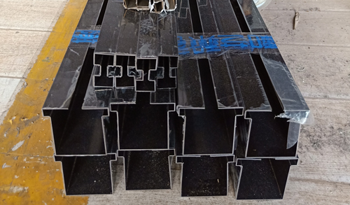 湖南常德德安府門包邊、線條、裝飾、護欄項目 湖南常德德安府門包邊、線條、裝飾、護欄項目