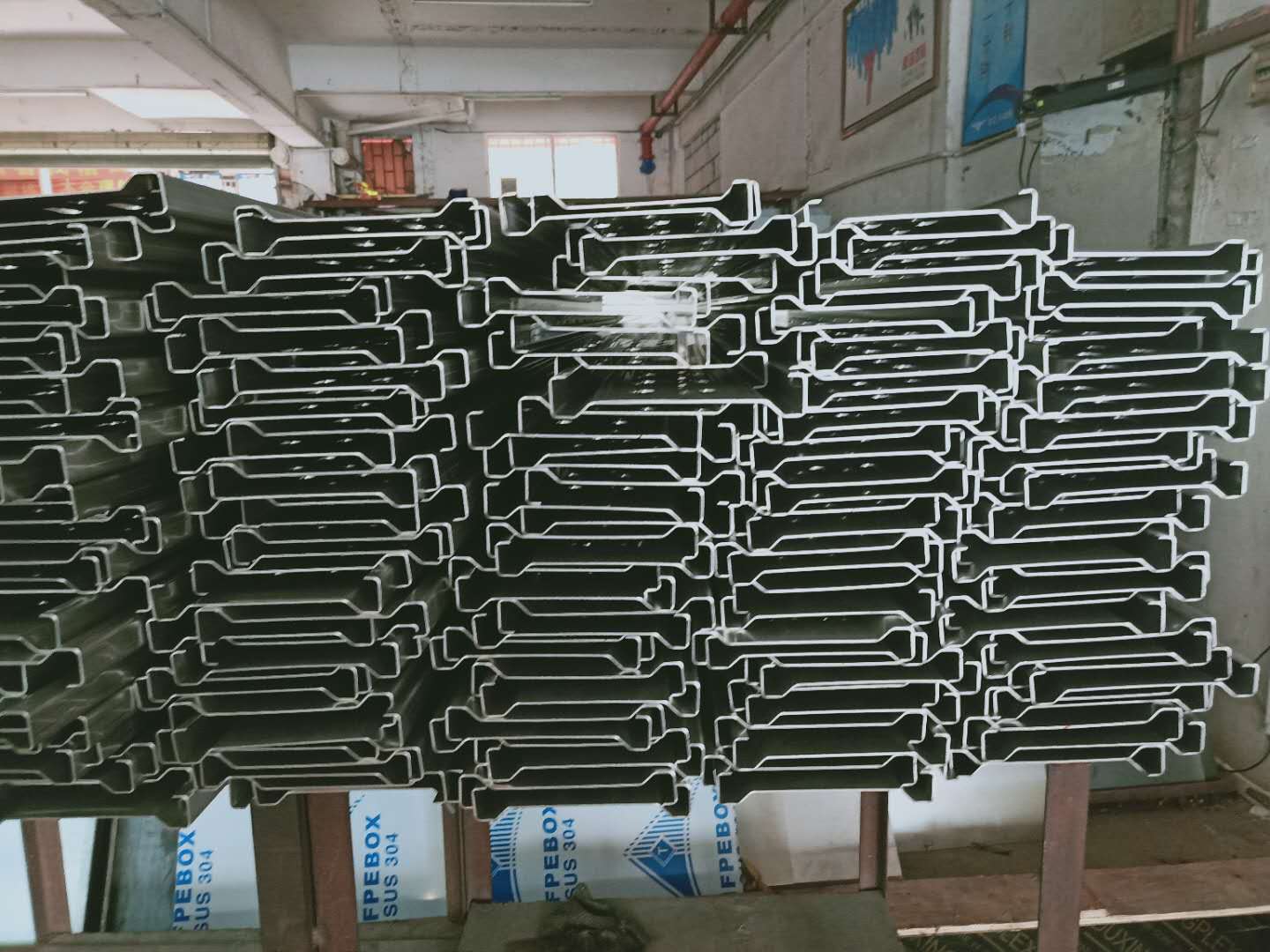 百藝公司:不銹鋼水槽 百藝公司:不銹鋼水槽